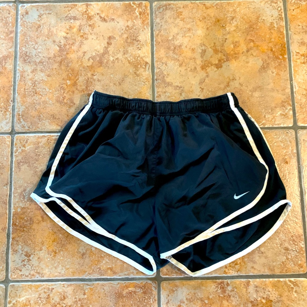 Black Nike dry fit running shorts size XL